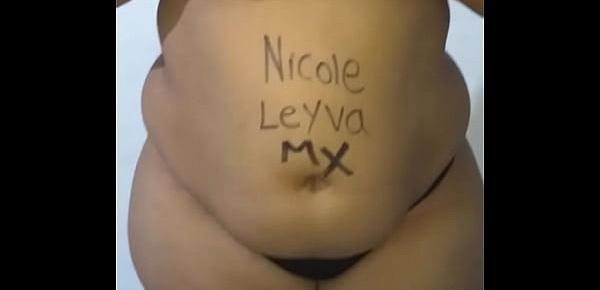  Chubby Mexican posing for some photos and her boyfriend masturbates and comes on her feet, shows tits for the photos and in the video